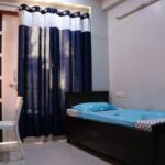 1751733374547 (Small)